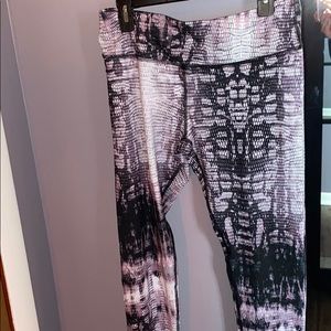 Snake skin design leggings.